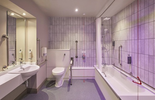 York Hotel | Premier Inn York City - Blossom St South