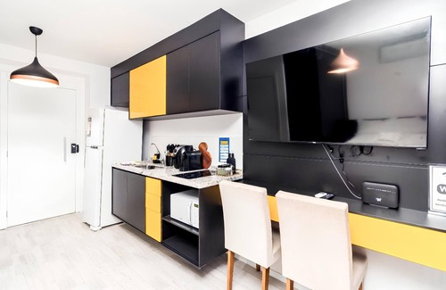 Sao Paulo Apartment | Premium Studio 3 minutes walk from Allianz Parque in Perdizes