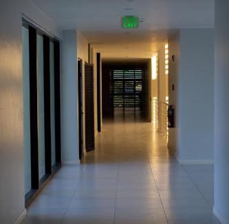 Mandeville Hotel | Premium Studio with Pool View