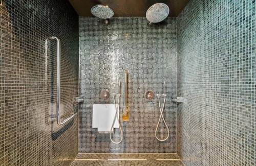 Glattbrugg Apartment | Premium-wohnung Sauna-gym-restaurant-bar-airport