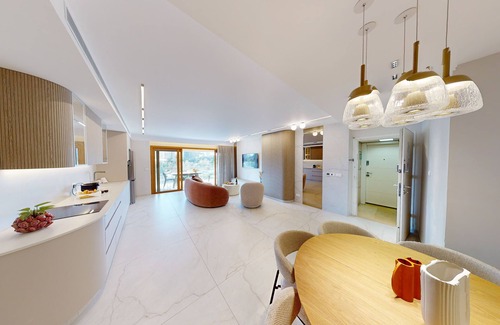 Mamilla Apartment | ★Prestigious King David 3BR/3BA - View! Pool & Gym★