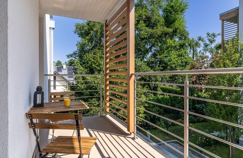 Biezanow - Prokocim House | Prestigious Residence with Garden, Garage, and Elegant Rooms