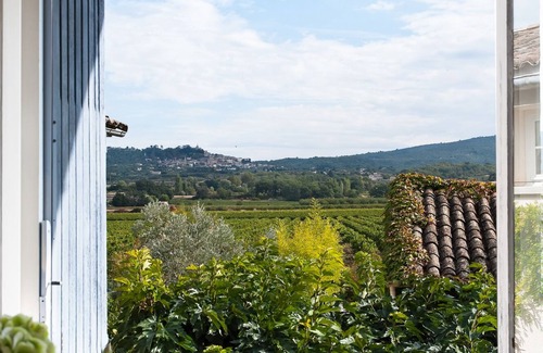 Bonnieux Villa | Pretty 4 star gite, stunning views!nJoli gîte 4 étoiles, vue imprenable!