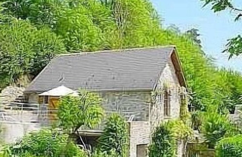 Clecy Cottage | Pretty Cottage In The Hearth Of Normandy