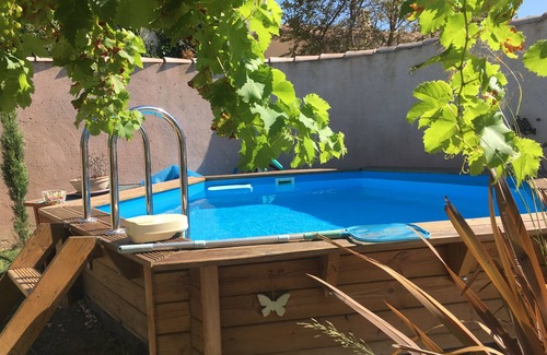 Jonquerettes House | Pretty gite in Provence with swimming pool