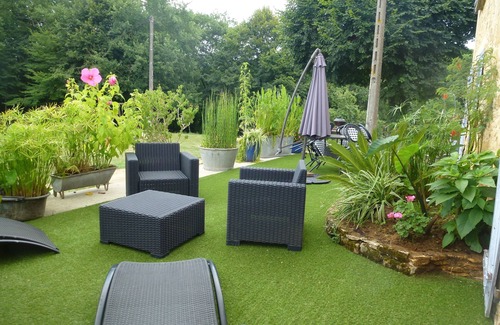 Sarlat-la-Caneda Cottage | Pretty gite with pool, located 5 min from Sarlat