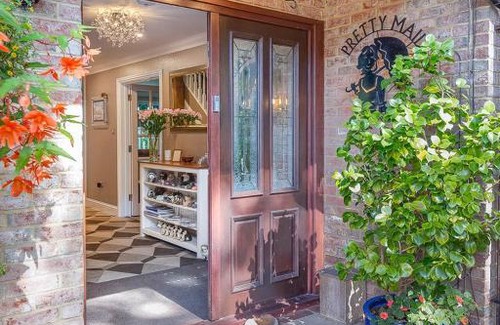 Trotterscliffe Bed & Breakfast | Pretty Maid House B&B
