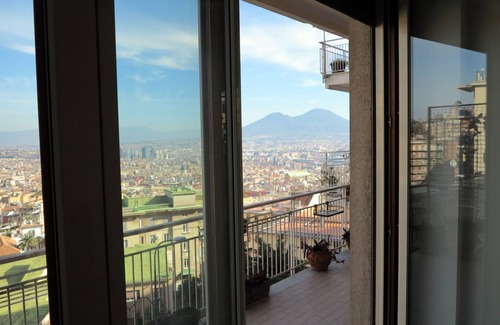 Vomero House | Pretty panoramic apartmen - half way Center/Vomero district