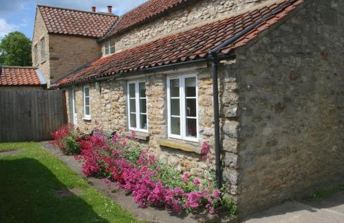 Harome House | Pretty Yorkshire Stone Cottage Harome