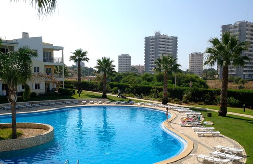 Alvor Apartment | Prime 2 Bedroom Apt.'Vila da Praia',Alvor,Beach & Marina...Free Wifi (12250/AL)