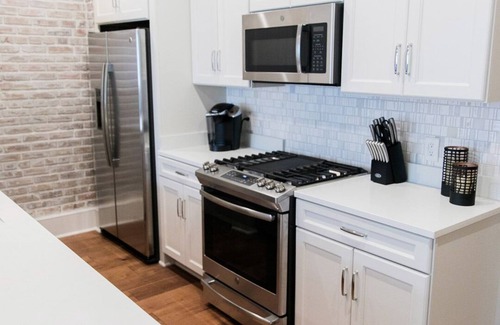 Central Business District Hotel | Prime CBD Location: Historic New Orleans Charm + Modern Comfort