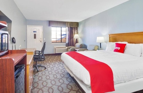 Ingleside Hotel | Prime Location Free Parking Onsite, Pool, Near Port Aransas Nature Preserve