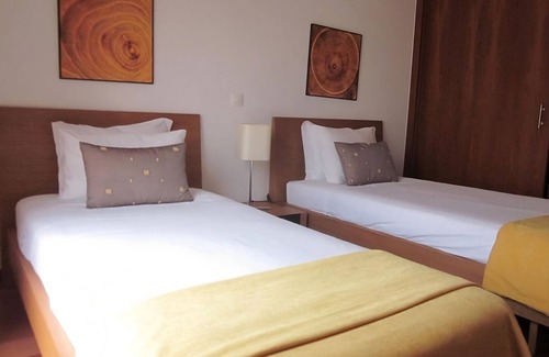 Praia da Luz Hotel | Prime Location! Fully-equipped Kitchen, Outdoor Swimming Pool, Near Luz Beach