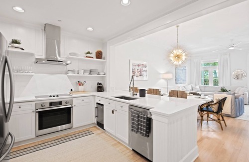 Beach District House | PRIME LOCATION! WATERCOLOR CONDO FULLY RENOVATED! STEPS TO BEACH CLUB!