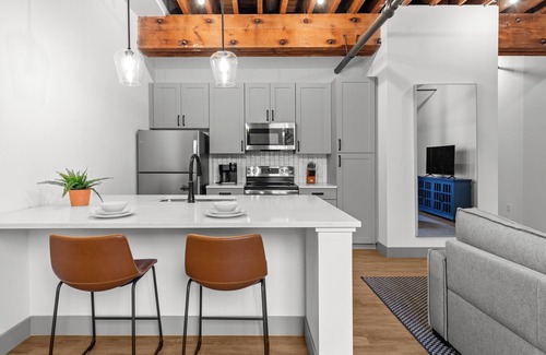 Downtown St. Louis Apartment | Prime Riverfront Loft - Next to Arch, Casino, Convention Center