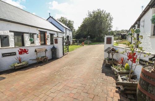 Milford Haven House | Primose Cottage