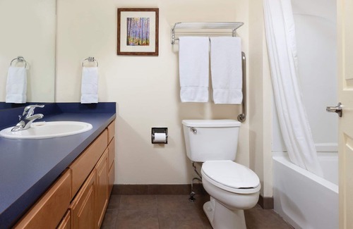 Chelan Resort | Pristine beauty and a multiplicity of outdoor activities!