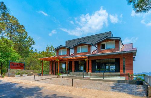 Kumarhatti Villa | Pristine Pines by VEO - 8BR,2BR with Indoor Games at Kasauli