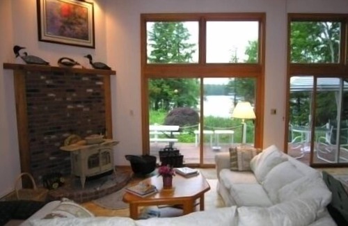 Alton Bay House | PRISTINE SUNSET LAKE-200' FRONTAGE private dock