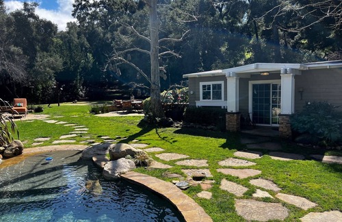 Calabasas House | Private 1 Acre Resort, 1+Den with pool in Malibu Canyon minutes from the beach.