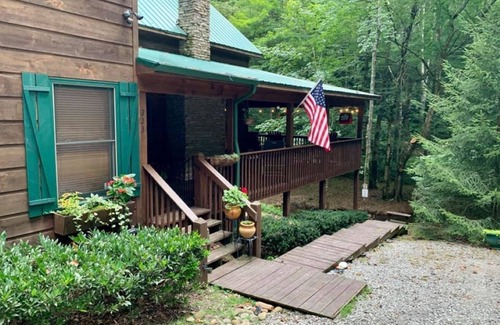 Townsend Cabin | Private 2 acres on creek. Hot tub. Generator. Huge carport. Owner managed.