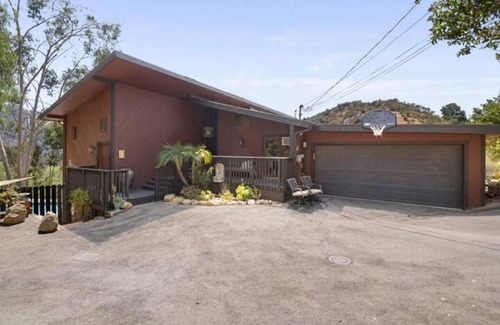 Topanga House | Private 4BR Mountain Retreat: Sweeping Views, Saltwater Pool on One Acre of Land
