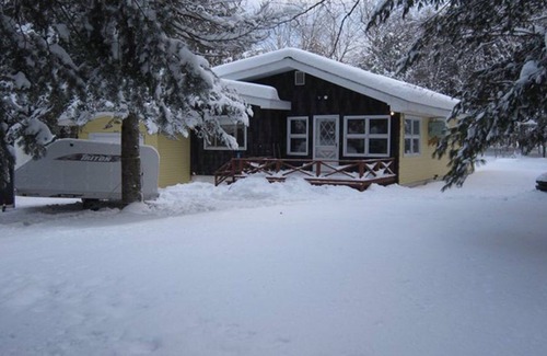 Woodgate House | Private Adirondack Country Home