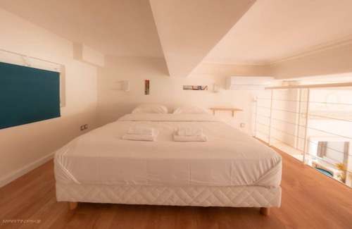 Gambetta Apartment | Private Apartment - *Chic and modern loft* - Heart of town