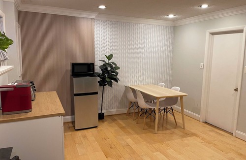 Annandale House | Private Basement with kitchenette