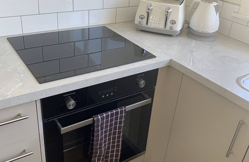 Mount Maunganui Cottage | Private Beach Cottage