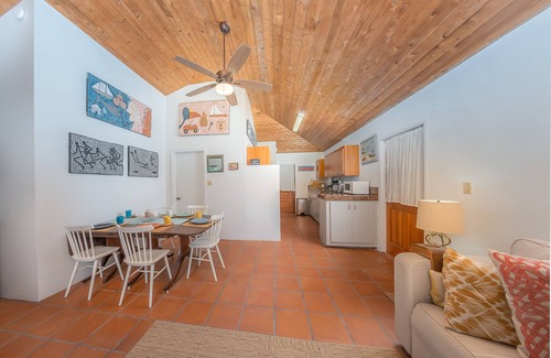 Cockburn Town House | Private beach cottage - best value on Grand Turk!