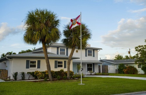 Venetian Way House | Private Cocoa Beach 5 bed 3 bath heated Pool Home