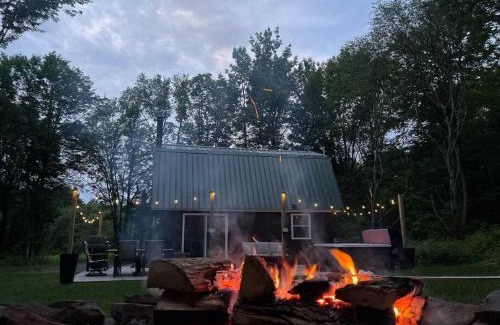 Thompson House | Private Cottage with Hot Tub in the Woods