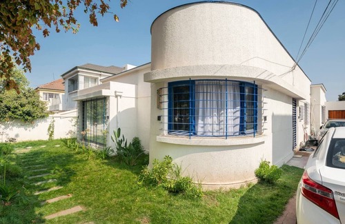 Nunoa House | Private Double room with 2 twin beds in beautiful House - centric and safe Ñuñoa