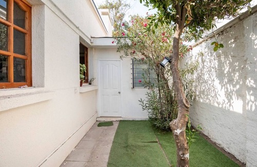 Nunoa House | Private Double room with 2 twin beds in beautiful House - centric and safe Ñuñoa