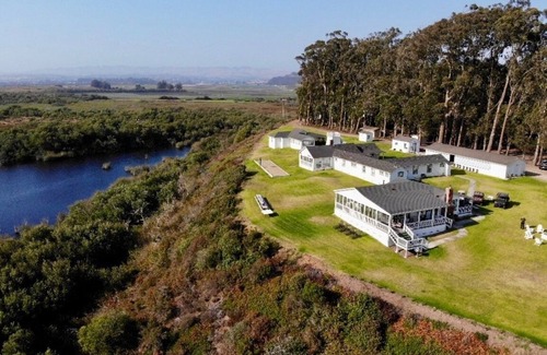 Callender Cottage | Private Dunes & Lake Views-Pismo Beach Retreat