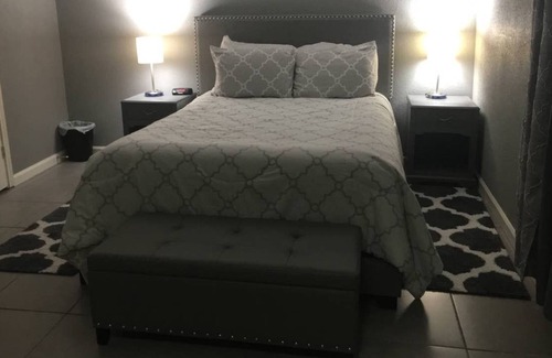 Southeast Houston House | Private Duplex #3 Houston Hobby/Pasadena/Clearlake