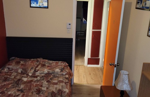 Laval Apartment | Private duplex close to all shops and restaurants.