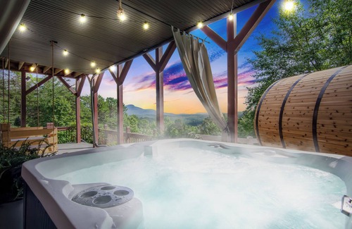Helen House | Private estate w/hot tub, sauna, game room, theater, pickleball & epic views