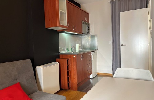 Leon Apartment | Private family apartment within walking distance to El Corte Ingles