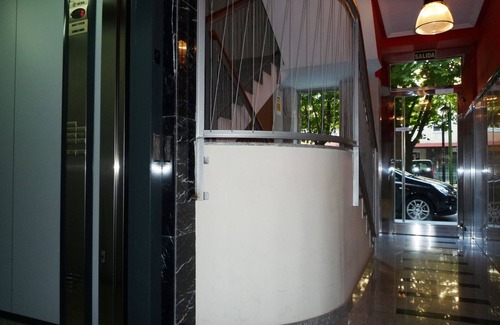 Leon Apartment | Private family apartment within walking distance to El Corte Ingles