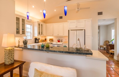 Old Town House | Private Heated Pool-2BR/2BA-OldTown Location-Avail Jan 1 -March 31 -Weekly Maid