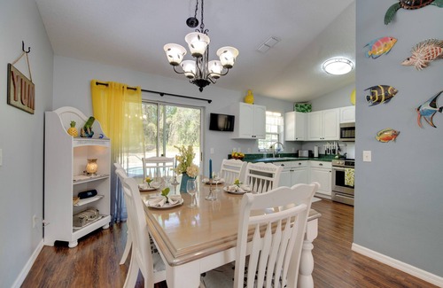 Homosassa House | Private Heated Pool: Sunny Homosassa Stay!