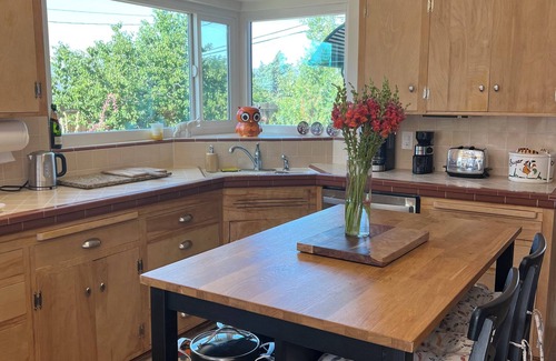 Prescott House | Private Hideaway Minutes from Downtown with Lovely Outdoor Areas