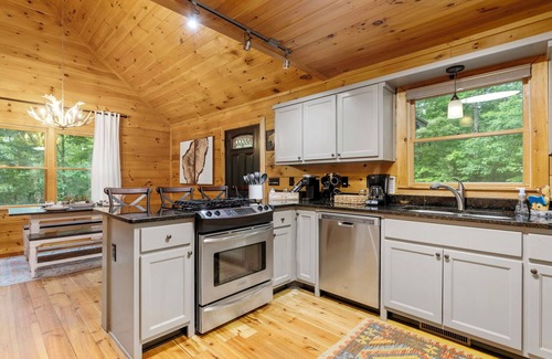 Morganton Cabin | Private Hiking Trail, Full Game Rm, Great Location