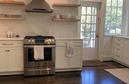Old Irving Park House | Private Home for Rent in Irving Park - Golf Course Views