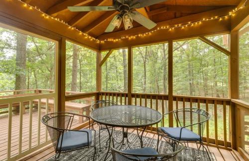 Broadway House | Private Hot Tub and Fire Pit Family Broadway Cabin