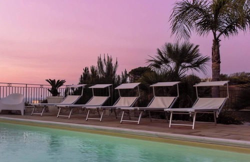 Alcamo Marina Villa | PRIVATE POOL 3 BEDROOMS 3 BATHROOMS 150 MT FROM THE SEA WI FI FREE CAR RENTAL