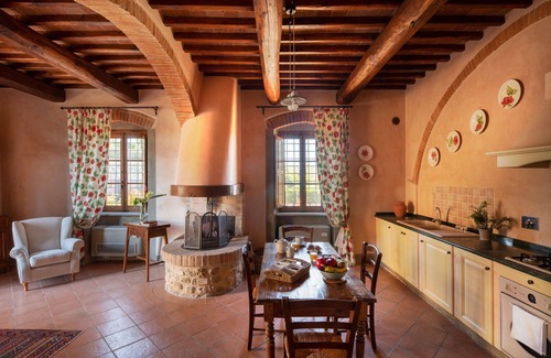 San Pietro in Bossolo Villa | Private Villa with A/C, sauna, hot tub, WIFI, private pool, TV, patio, close to Greve In Chianti