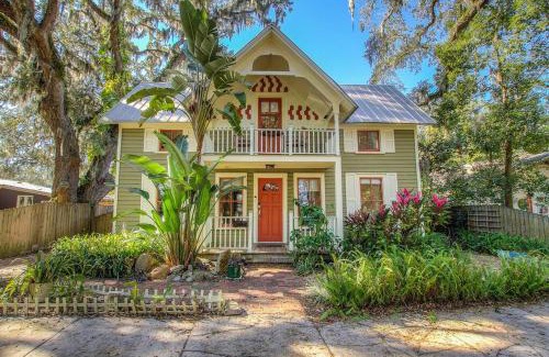 St. Augustine House | Private Luxury Cottage Close to Downtown